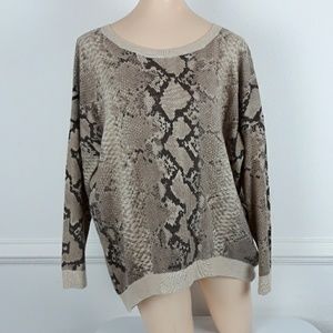 ACROBAT SNAKE PRINT HI/LOW CASHMERE BLEND SWEATER